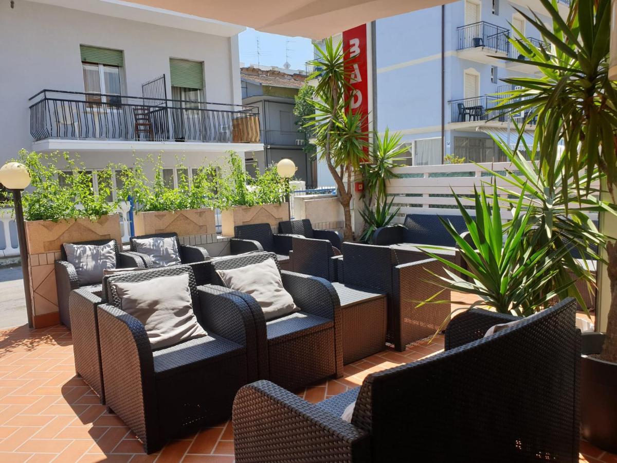 Hotel Baden Baden Rimini Exterior photo